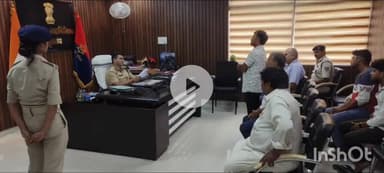 बेगूसराय: कार्यालय कक्ष में डीआईजी ने लगाया जनता दरबार, सुनी 07 फरियादियों की फरियाद