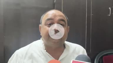 मोहनिया: तेजस्वी यादव द्वारा सरकार को नकलची कहने पर श्रम संसाधन मंत्री संतोष सिंह ने कहा- तेजस्वी यादव जी का दिमाग खराब हो गया है