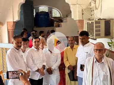 बीकानेर: जिला कांग्रेस कमिटी देहात अध्यक्ष ने जिला कलेक्टर को जिला कलेक्टर कार्यालय में सौंपा ज्ञापन