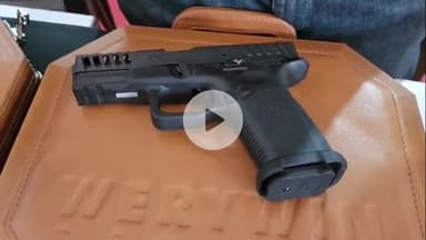 कोल: डिफेंस कॉरिडोर में बनने वाले देसी-विदेशी हथियारों की नुमाइश मैदान में लगी प्रदर्शनी, सीएम योगी करेंगे अवलोकन