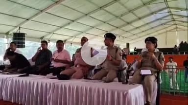 बरेली: बरेली कॉलेज ग्राउंड में सीएम योगी की जनसभा की तैयारियों का जोरों पर है, अधिकारियों ने किया स्थलीय निरीक्षण