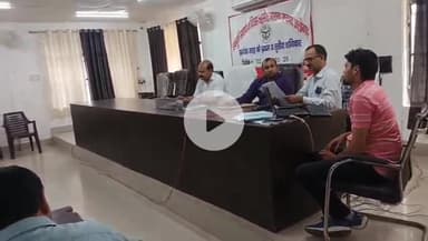 गभाना: गभाना तहसील में त्रिस्तरीय पंचायत चुनाव के मद्​देनजर जवां ब्लाक के बीएलओ को दिया गया प्रशिक्षण, किटों का किया वितरण