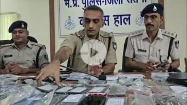 गुम हुए 225 मोबाइल बरामद कर एसपी ऑफिस में आवेदकों को सौंपे गए