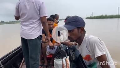 बक्सर: बक्सर में फिर बढ़ा बाढ़ का कहर, 28 गांवों का संपर्क टूटा; 39 नावें बनीं सहारा