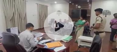 पूर्णिया पूर्व: पूर्णिया के जिला पदाधिकारी ने आम जनों की समस्याएं सुनीं, त्वरित निवारण के लिए दिए निर्देश