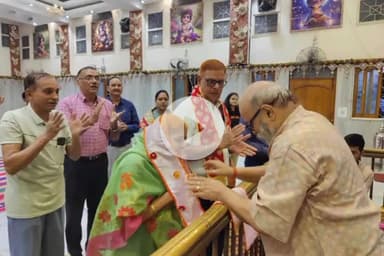 ओरमांझी: अग्रसेन पथ स्थित श्री श्याम मंदिर में खाटू नरेश श्याम बाबा को चांदन द्वादशी पर भोग लगाया गया