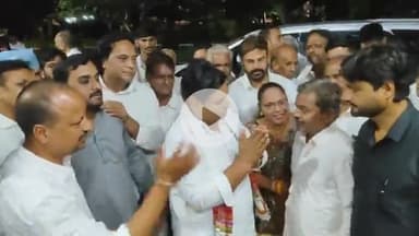 झालरापाटन: PCC चीफ गोविंद डोटासरा झालावाड़ पहुंचे, मीडिया से हुए रूबरू, पिपलोदी दुखान्तिका में दिवंगत परिजनों के प्रति जताई संवेदना