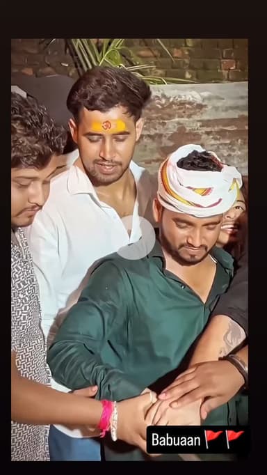 yadav ne apne birthday manane ke liye ke limit cross talwar se cut Kiya cake aur asman mae udaya patakd #yadav