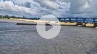 बीसलपुर: देवहा और शारदा नदी में डैम से छोड़ा गया पानी, देर रात तक जिले के निचले इलाकों में पानी घुसने की आशंका