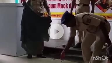 समस्तीपुर: शंभू पट्टी स्थित एएचएस नर्सिंग कॉलेज में छात्रों को आग से बचाव का प्रशिक्षण दिया गया