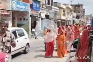 रानी: रानी में पहली बार 50 से ज्यादा महिलाओं ने महिला कांवड़ यात्रा में लिया भाग, सुकड़ी नदी से जल भरकर किया शिव का जलाभिषेक