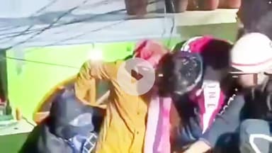 देहरादून: नेहरू कॉलोनी क्षेत्र में स्थित रिस्पना नदी का पुश्ता ढहा, पुलिस ने 5 लोगों की बचाई जान