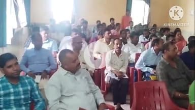 बक्सर: बक्सर सदर प्रखंड में राजस्व महा अभियान के लिए शिविर आयोजित, देर से पहुंचे अमीन को फटकार