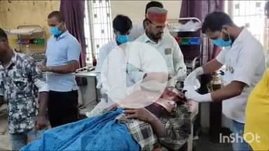 गोपालगंज: हरखुआ मोहल्ले में घरेलू विवाद में पत्नी ने पति को पीटा, इलाज के लिए सदर अस्पताल में भर्ती