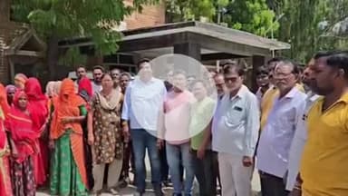 बाड़मेर: बाड़मेर नगर परिषद के सफाई कर्मचारियों ने वेतन समय पर न मिलने पर कलेक्टर को सौंपा ज्ञापन