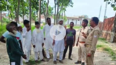 रामपुर: रात को आसमान में ड्रोन दिखाई देने पर लोग क्या करें, क्या ना करें, पुलिस ने 59 गांव के 1552 लोगों को जागरूक किया