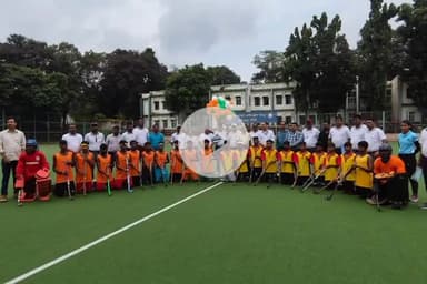 ओरमांझी: बरियातू गर्ल्स स्टेट हॉकी ट्रेनिंग सेंटर में जिला स्तरीय नेहरू कप हॉकी प्रतियोगिता का शुभारंभ