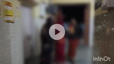 बटियागढ़: सादपुर मार्ग पर चलती बाइक से गिरी महिला, प्राथमिक स्वास्थ्य केंद्र में भर्ती