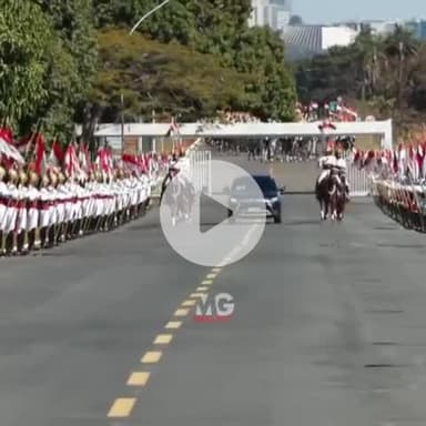 मोदी जी का विश्व मे डंका कैसे बज रहा है । ब्राजील के राष्ट्रपति ने पीएम नरेंद मोदी जी को ब्राजील के सर्वोच्च नागरिक सम्मान से सम्मानित किया | |