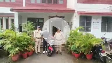 देहरादून: सुनार की दुकान में हुई चोरी का थाना नेहरू कॉलोनी पुलिस ने किया खुलासा, एक आरोपी को किया गिरफ्तार