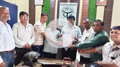 कासगंज: जिले में शिक्षक संघ ने चयन वेतनमान की हीला हवाली पर खंड शिक्षा अधिकारियों को सौंपा ज्ञापन