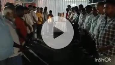 इचाक: इचाक बाजार में पूर्व मुख्यमंत्री शिबू सोरेन के निधन पर श्रद्धांजलि सभा का आयोजन