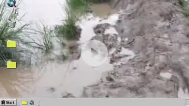 त्योंथर: मोहन सरकार के कानून व्यवस्था पर उठा सवाल रीवा के त्यौंथर क्षेत्र ग्राम पंचायत रक्सहा में रोड़ नहीं !