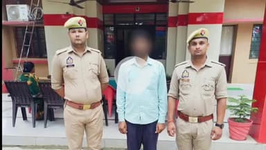 फरेंदा: घुघली पुलिस ने जिला बदर अपराधी को देवरिया भेजा