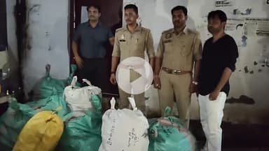 अमेठी: अमेठी बाजार मे बिना लाइसेंस के संचालित मेडिकल गोदाम पर की गई छापेमारी,10 लाख की दवाएं जब्त व 5 संदिग्ध सैंपल भेजे गए लैब