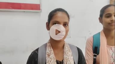 अमरोहा: अमरोहा में सर्वर ठप, रक्षाबंधन पर डाक सेवाओं ने बहनों का साथ छोड़ा, 15 करोड़ का कारोबार प्रभावित, लोग परेशान