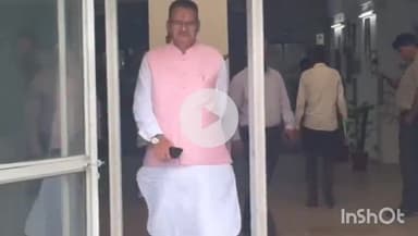 देहरादून: सचिवालय में हुई धामी कैबिनेट की बैठक, सीएम धामी वर्चुअल रूप से हुए शामिल