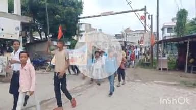 फारबिसगंज: फारबिसगंज के कटहारा हनुमान मंदिर से निकाली गई कलश यात्रा