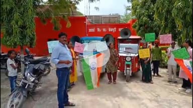 राजातालाब: वाराणसी में महिलाएं ई-रिक्शा चलाकर आत्मनिर्भर बनेंगी