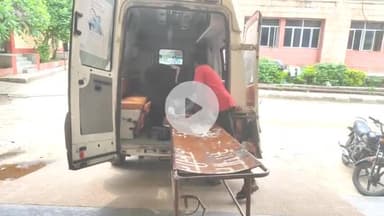 झालरापाटन: सीमावर्ती गांधी सागर गेट नंबर 3 पर सड़क दुर्घटना में बाइक सवार हुआ गंभीर घायल, झालावाड़ अस्पताल में कराया गया भर्ती