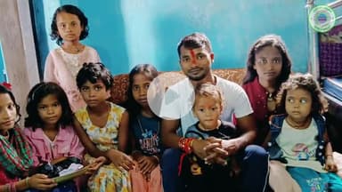 भाई की कलाई पर बहन का प्यार.