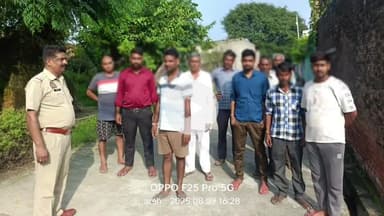 रामपुर: जिले में ड्रोन दिखाई देने को लेकर पुलिस ने 51 गांव के 1583 लोगों को गोष्टी कर किया जागरूक