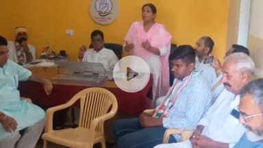 हनुमानगढ़: टाउन में जिला कांग्रेस कमेटी कार्यालय में अगस्त क्रांति दिवस पर शहीदों को नमन, अंग्रेजों भारत छोड़ो आंदोलन को याद किया गया