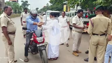 ପାଟଣା: କେନ୍ଦୁଝର ବିଭିନ୍ନ ସ୍ଥାନରେ ନିଆରା ଢଙ୍ଗରେ ଆଞ୍ଚଳିକ ପରିବହନ ବିଭାଗ ତରଫରୁ ରକ୍ଷା ବନ୍ଧନ ପାଳିତ