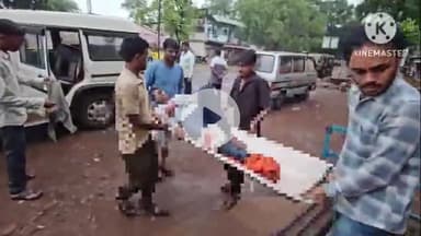 बटियागढ़: बरखेड़ा फुटेरा मार्ग पर दो बाइकों की टक्कर, एक घायल, बटियागढ़ स्वास्थ्य केंद्र में भर्ती