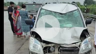 फतेहाबाद: आगरा लखनऊ एक्सप्रेसवे के 20वें माइलस्टोन पर ट्रक खड़ा कर लघुशंका करने जा रहे चालक को कार ने मारी टक्कर, घायल