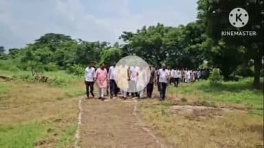 बटियागढ़: राज्यमंत्री लखन पटेल ने बकायन में इमला वाले हनुमानजी के दर्शन किए, लोगों से की मुलाकात