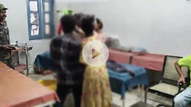 लोहरदगा: तिसिया गांव में एक व्यक्ति गंभीर रूप से घायल मिला, रास्ते में पड़ा था, रिम्स रेफर