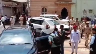 मेड़ता: मेड़ता सिटी पहुंचे राजस्थान हाई कोर्ट के मुख्य न्यायाधीश के आर श्री राम ने चारभुजा नाथ व मीरा मंदिर के किए दर्शन