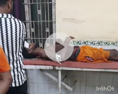 मांझा: छवही गांव में सड़क हादसे में बाइक सवार युवक घायल, सरकारी अस्पताल में भर्ती