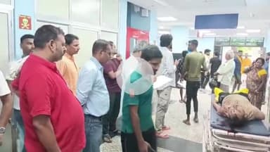 आरा: जमुआव मोड़ के समीप स्पीड में चल रही बाइक अनियंत्रित होकर डिवाइडर से टकराई, हादसे में एक की मौत, एक पीएमसीएच रेफर