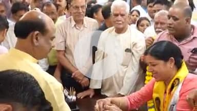 लाडपुरा: शक्ति नगर कैंप कार्यालय में लोकसभा अध्यक्ष ओम बिरला कर रहे जनसुनवाई, बड़ी संख्या में पहुंचे लोग