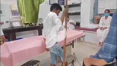 पन्ना के बाइक सवार को सतना के आमा गांव के पास अज्ञात वाहन ने मारी टक्कर, परिजन ज़िला अस्पताल लाए