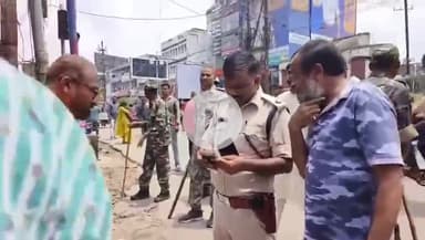 कांके: हिंदपीढ़ी में हुई एक युवक की हत्या के बाद दूसरे दिन भी क्षेत्र में बवाल, सभी दुकानें रहीं बंद