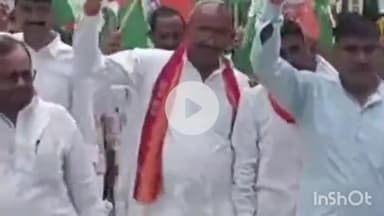 बल्दीराय: कूरेभार में भाजपा कार्यकर्ताओं ने निकाली तिरंगा यात्रा, लगाए भारत माता के जय के नारे