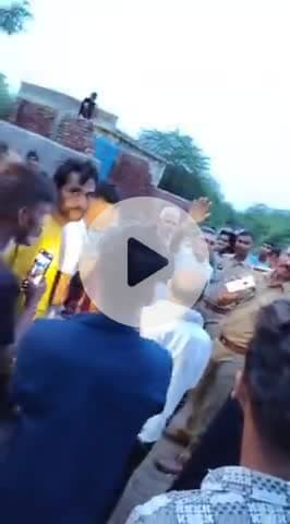 Aaj dinank 11.08.ko gaon konkera m kd hospital k piche ek nala nikashi hai usme 4 saal ka ladka 3 baje ka gira hua h kon